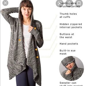 Betabrand red eye wrap s/m.